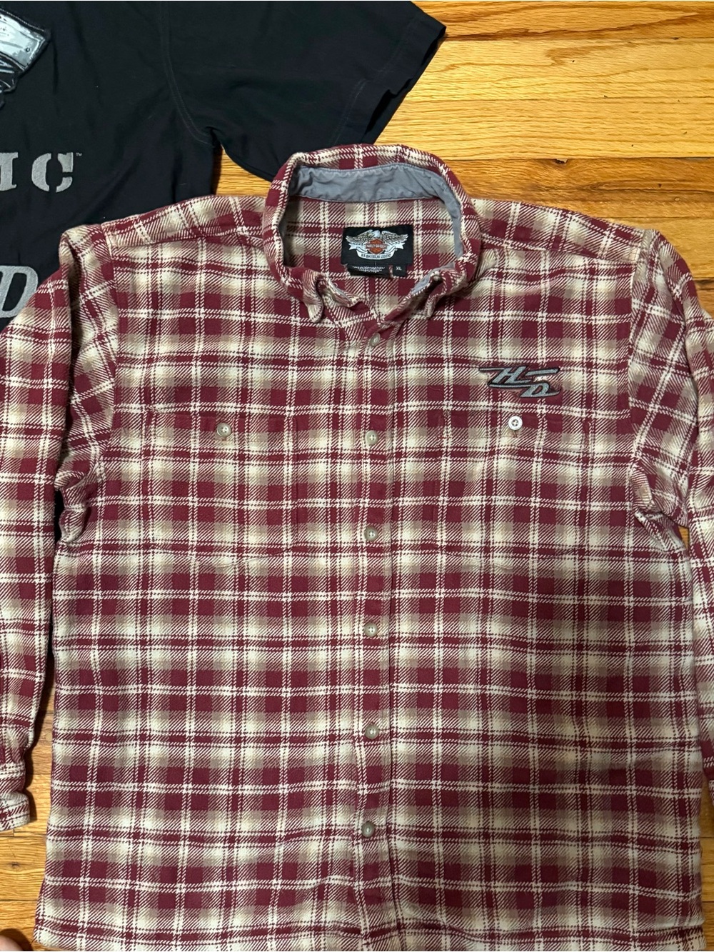 Harley Davidson Lot Men’s XL Flannel Plaid Long Sleeve Button Up And Tee Shirts - Picture 2 of 11